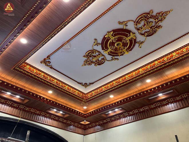 7 Cách Kết Hợp Phào Trần Nhựa Đẹp Hài Hòa Cho Nội Thất 2025 13 Phào Chỉ Gỗ Và Mâm Trần PU Cho Biệt Thự Sang Trọng