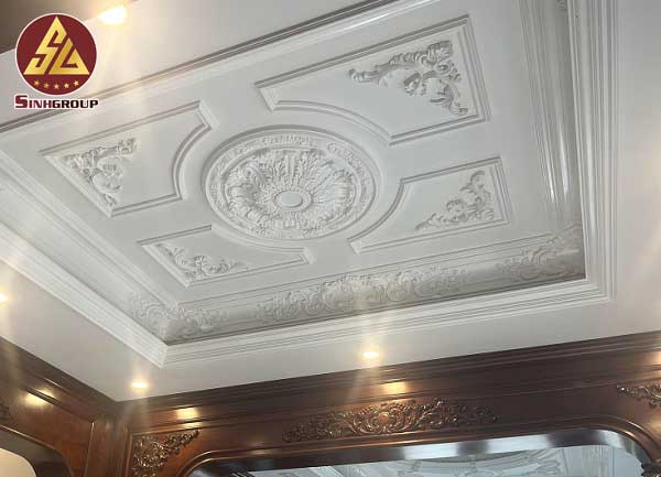 mâm trần nhựa PU cao cấp SG-82024