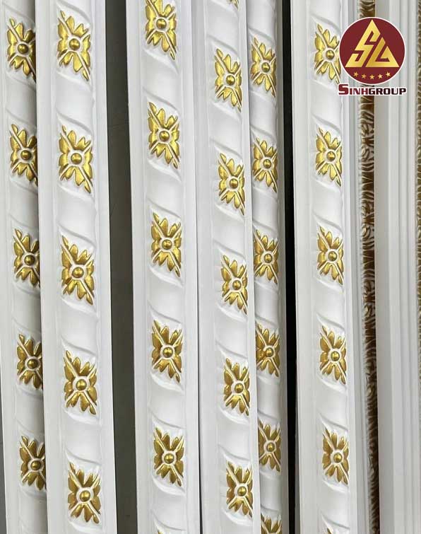 chỉ nẹp hoa văn nhựa pu SG-87013-TDV trắng dát vàng
