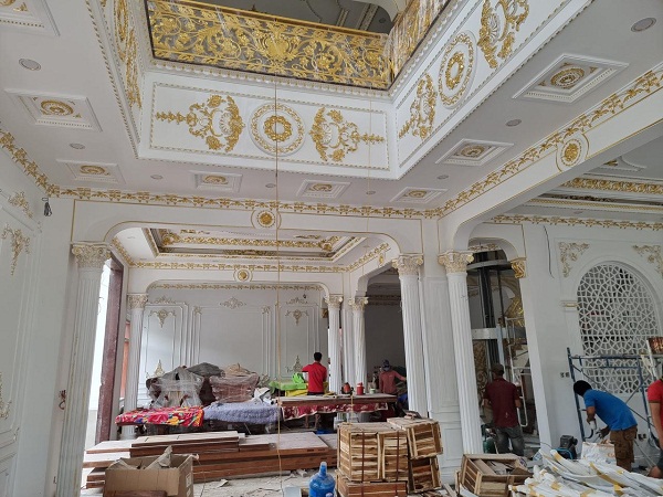 lưu ý khi thi công phào chỉ pu
