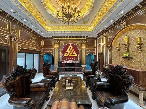 trần nhựa pu dát vàng