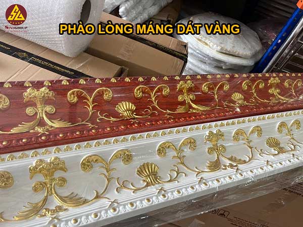 phào máng pu sơn nhũ vàng