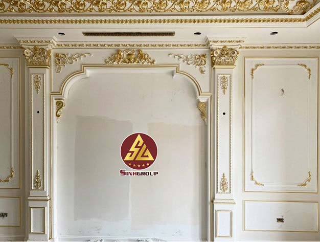 trang trí đầu cột trong nhà