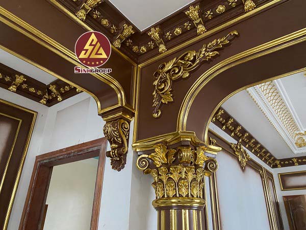 đầu cột tròn dát vàng