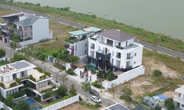 chiêm ngưỡng biệt thự đại gia đà nẵng - ảnh 2