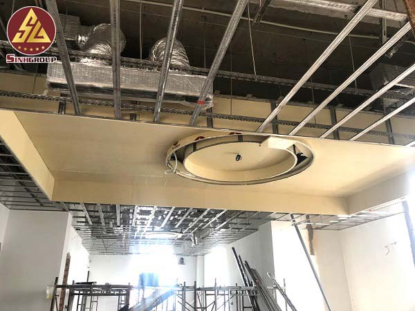 tấm nhựa foam trang trí trần