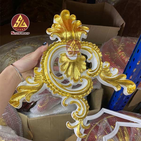 hoa trang trí góc dát vang SG-81355-TDV