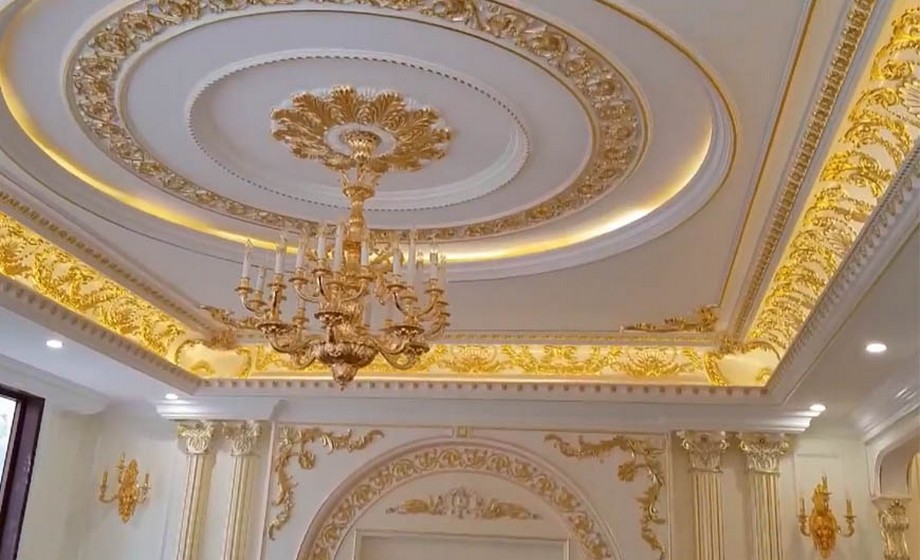 Ốp trần nhà: 5 loại ốp trần nhà phổ biến và sự kết hợp với phào chỉ PU, mâm trần PU, khung inox 12 Mẹo Kết Hợp Ốp Trần Nhà Với Phào Chỉ PU, Mâm Trần PU, và Khung Trần Inox