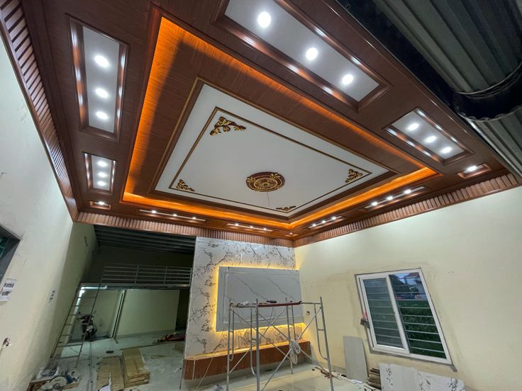 So Sánh Trần Nhà Nhựa Với Các Loại Trần Khác